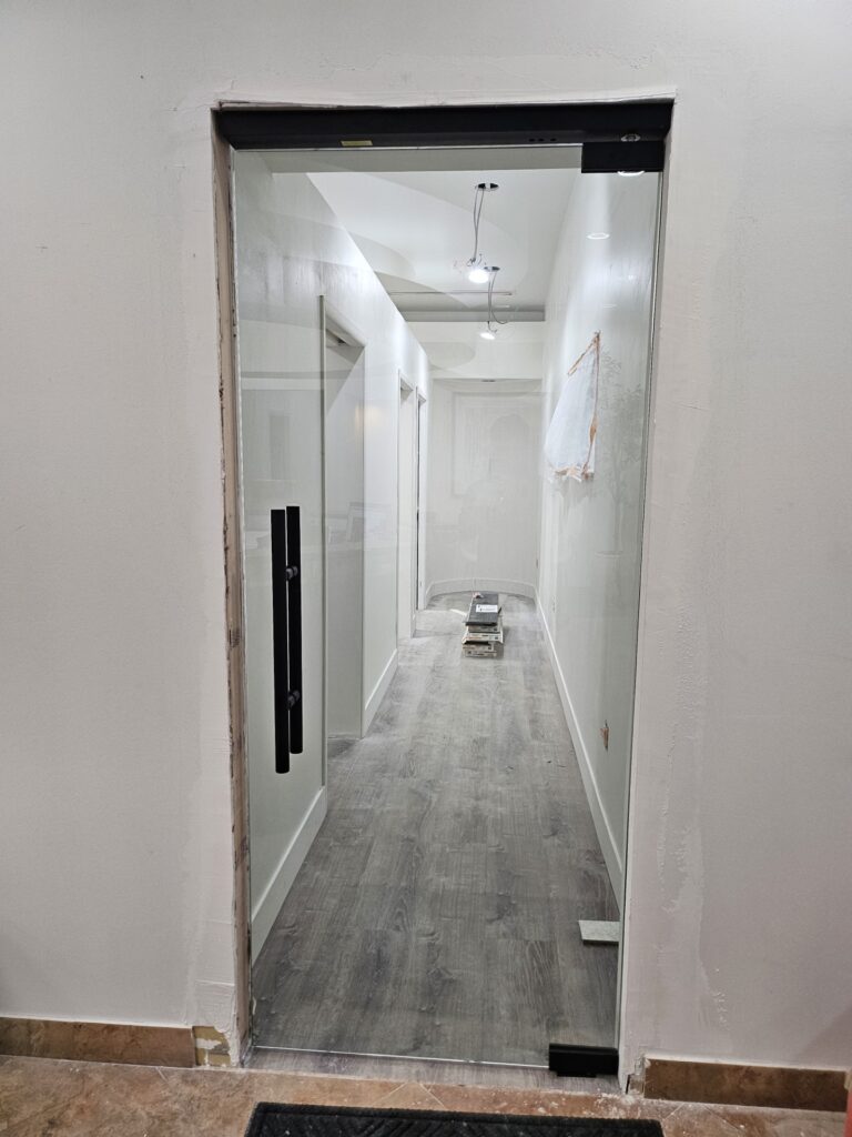 Single Door Interior